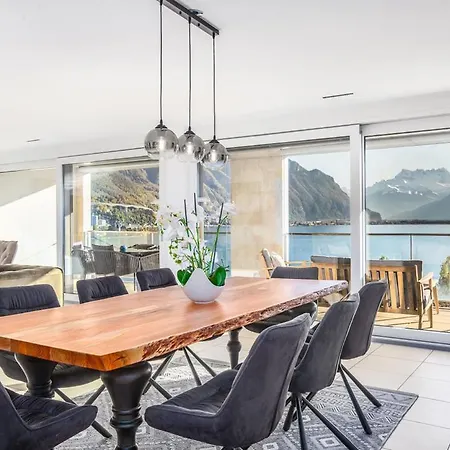 Luxury 4bd In Center & Lake View By Guestlee * Montreux