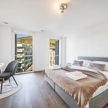Διαμέρισμα Luxury 4bd In Center & Lake View By Guestlee Μοντρέ